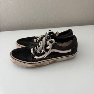 Vans Classic Black and White High-Tops